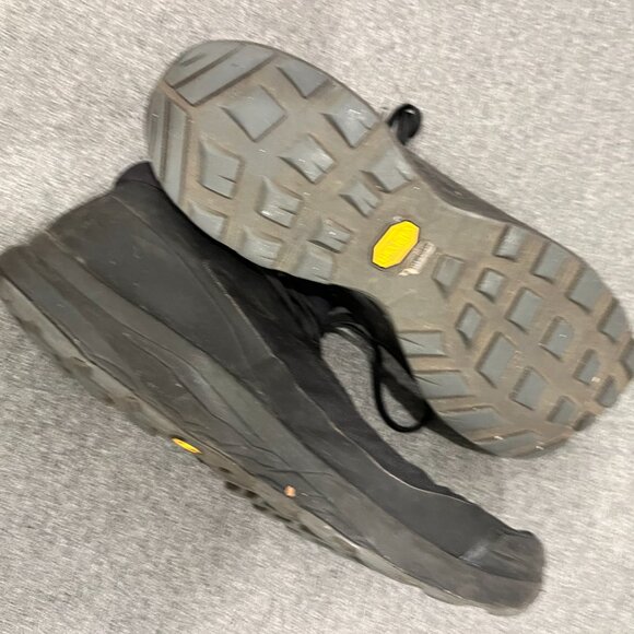 🏔️ Arc'teryx Aerios FL Mid GTX Men's Hiking Boots Size 12 Black - Picture 6 of 7
